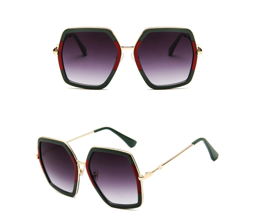 Timeless Chic Vintage Sunglasses – Style That Shines All Season