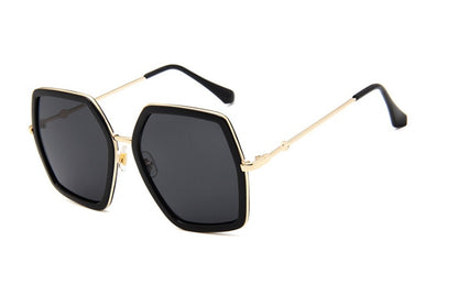 Timeless Chic Vintage Sunglasses – Style That Shines All Season