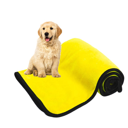 QuickDry Comfort Robe – Ultra-Absorbent Microfiber Pet Towel